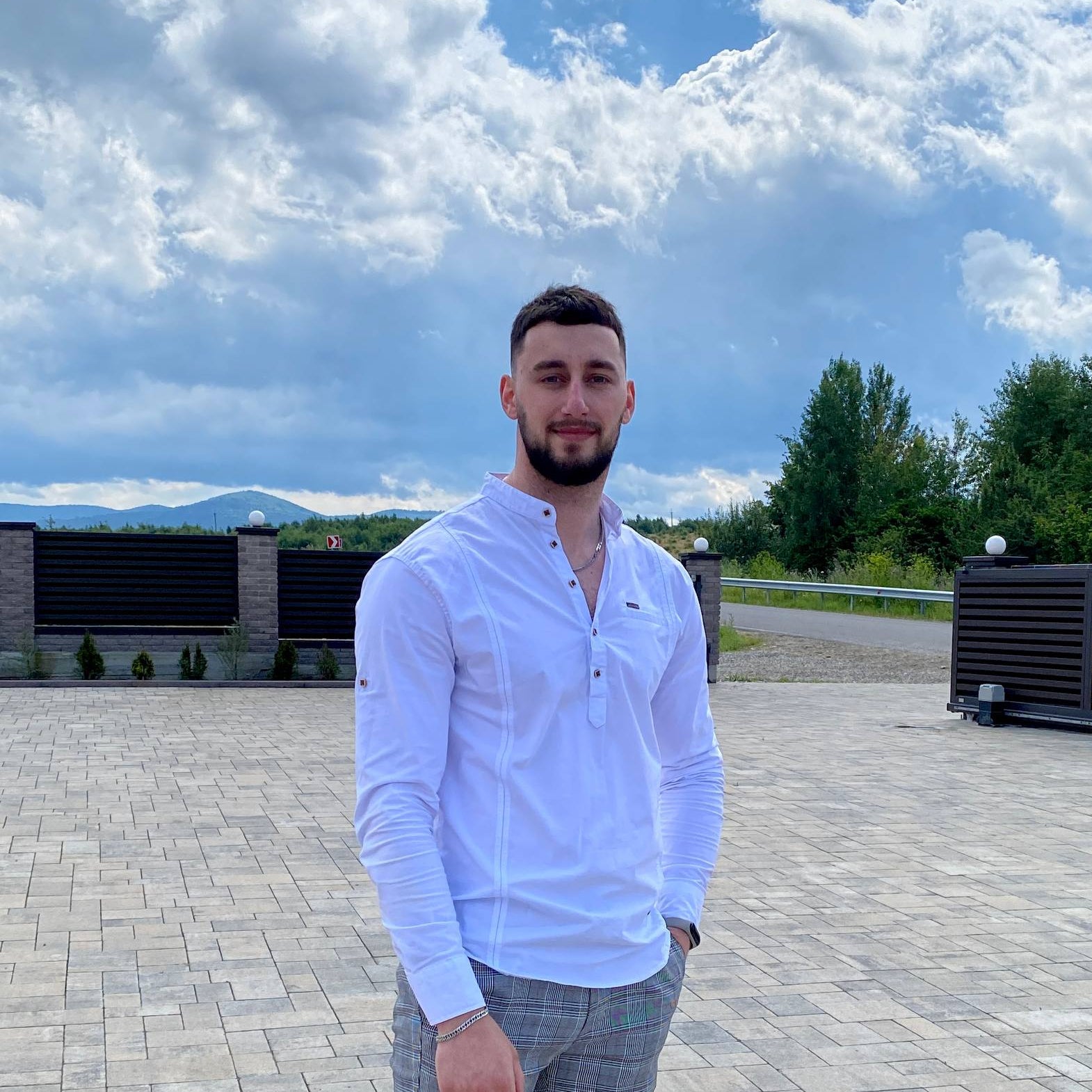 AI Support Systems Coordinator - Elijah Avila